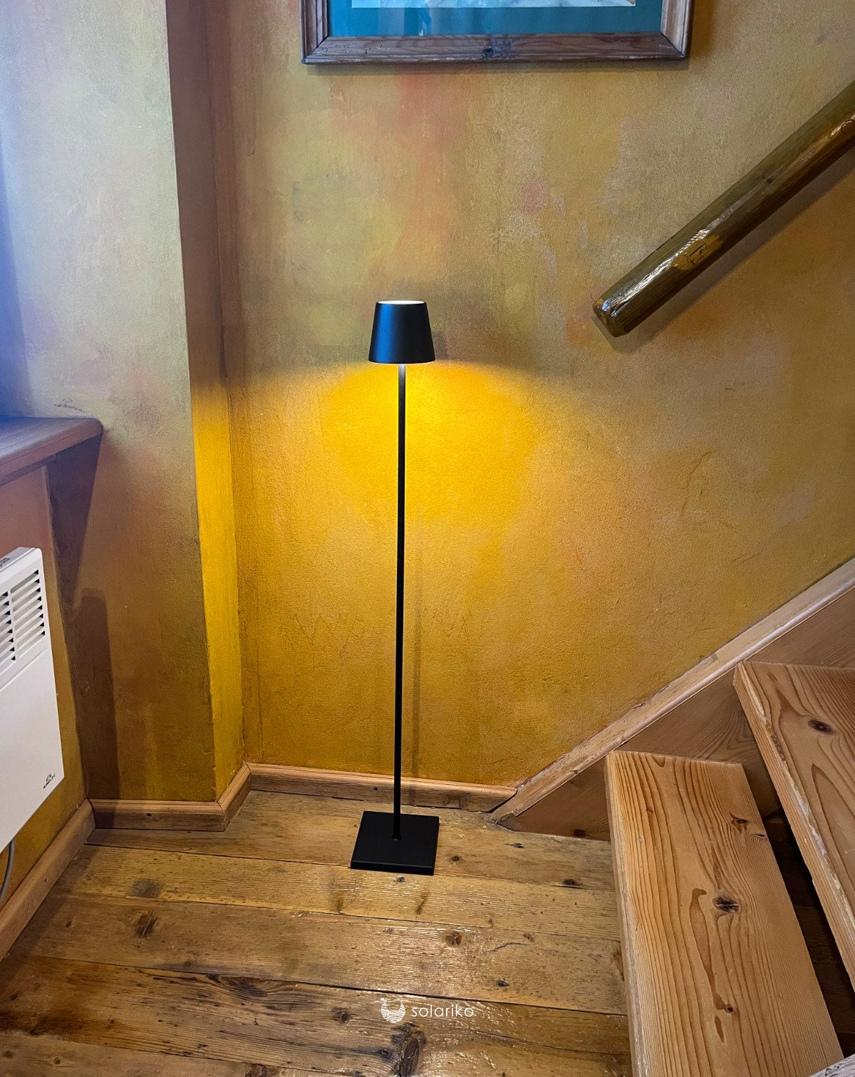 blacklamp