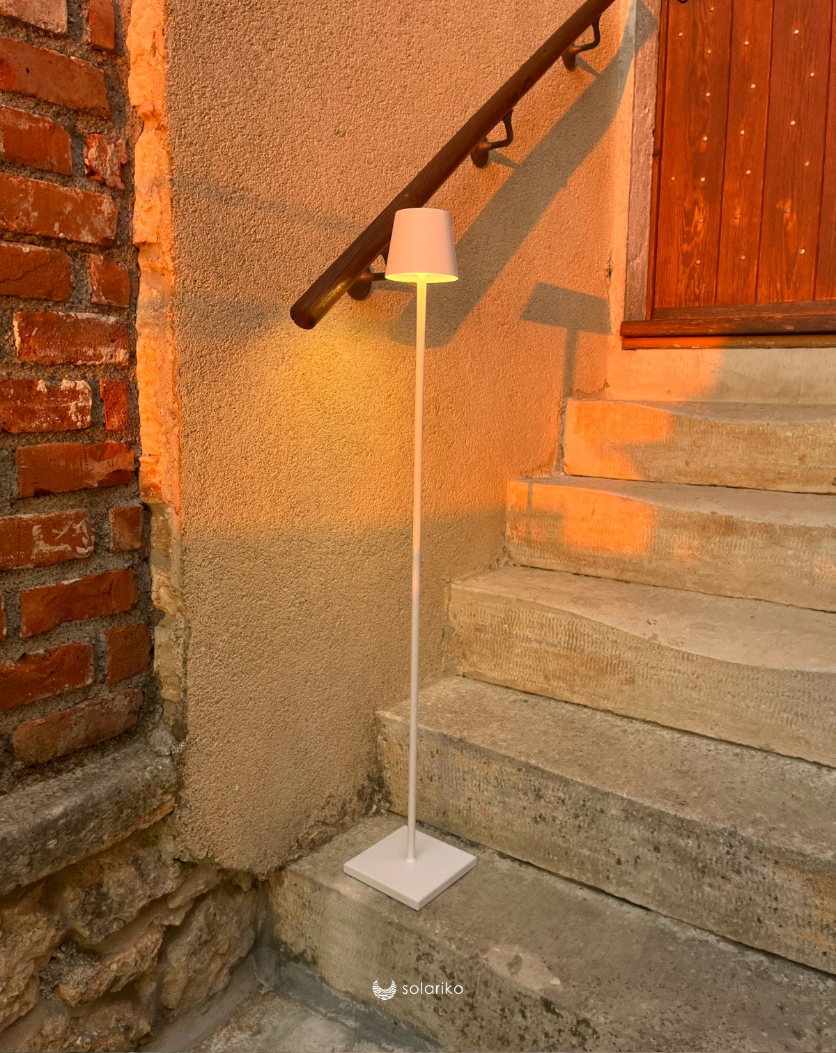 whitelamp